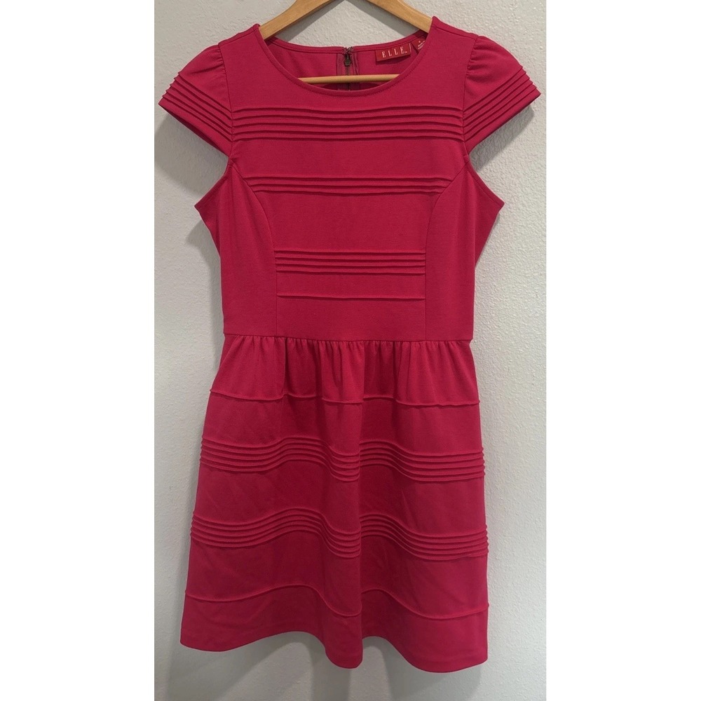 ELLE Pink Pleated Dress Aline Dress Knee Length Scoop Neck Sz6 baby Shower Fun